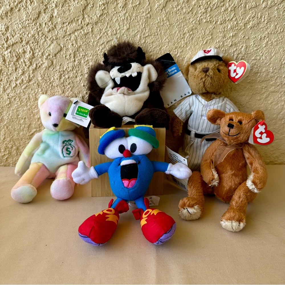 Warner Bros. Stuffed Animal and TY set